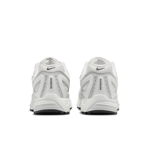 NIKE Air Pegasus 2005 Womens Sneakers